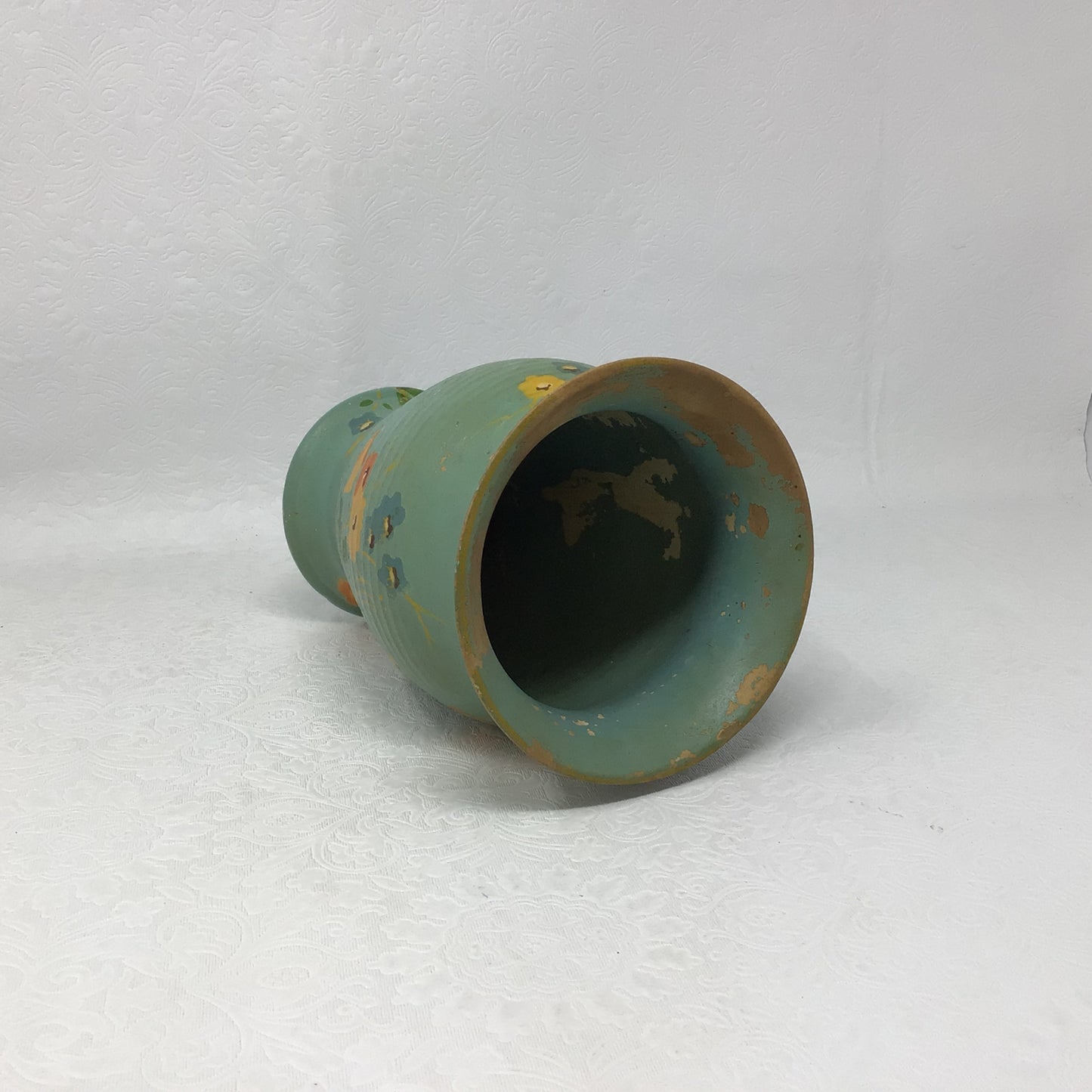 Croma Shaped Floral Pottery Vase