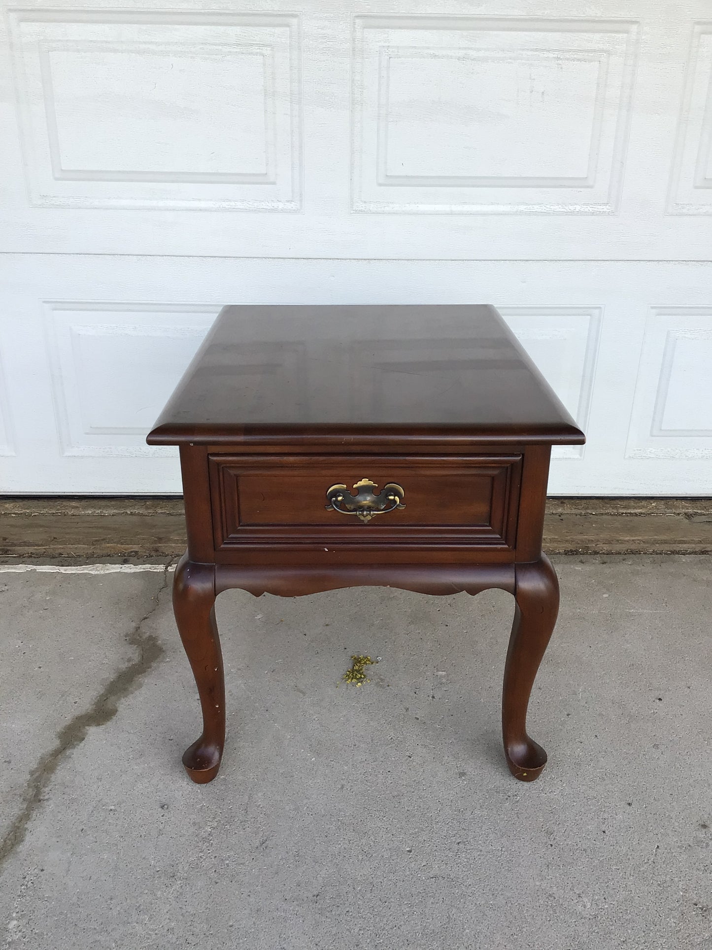 Gibbard Craftsmen Mahogany Accent Table