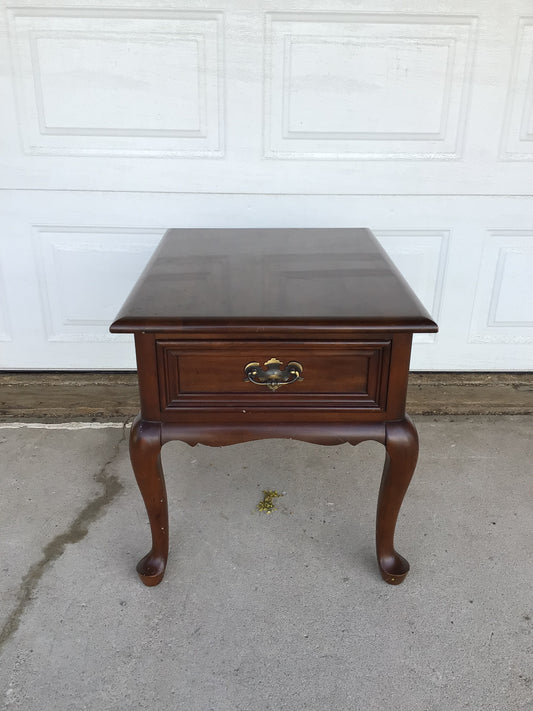 Gibbard Craftsmen Mahogany Accent Table