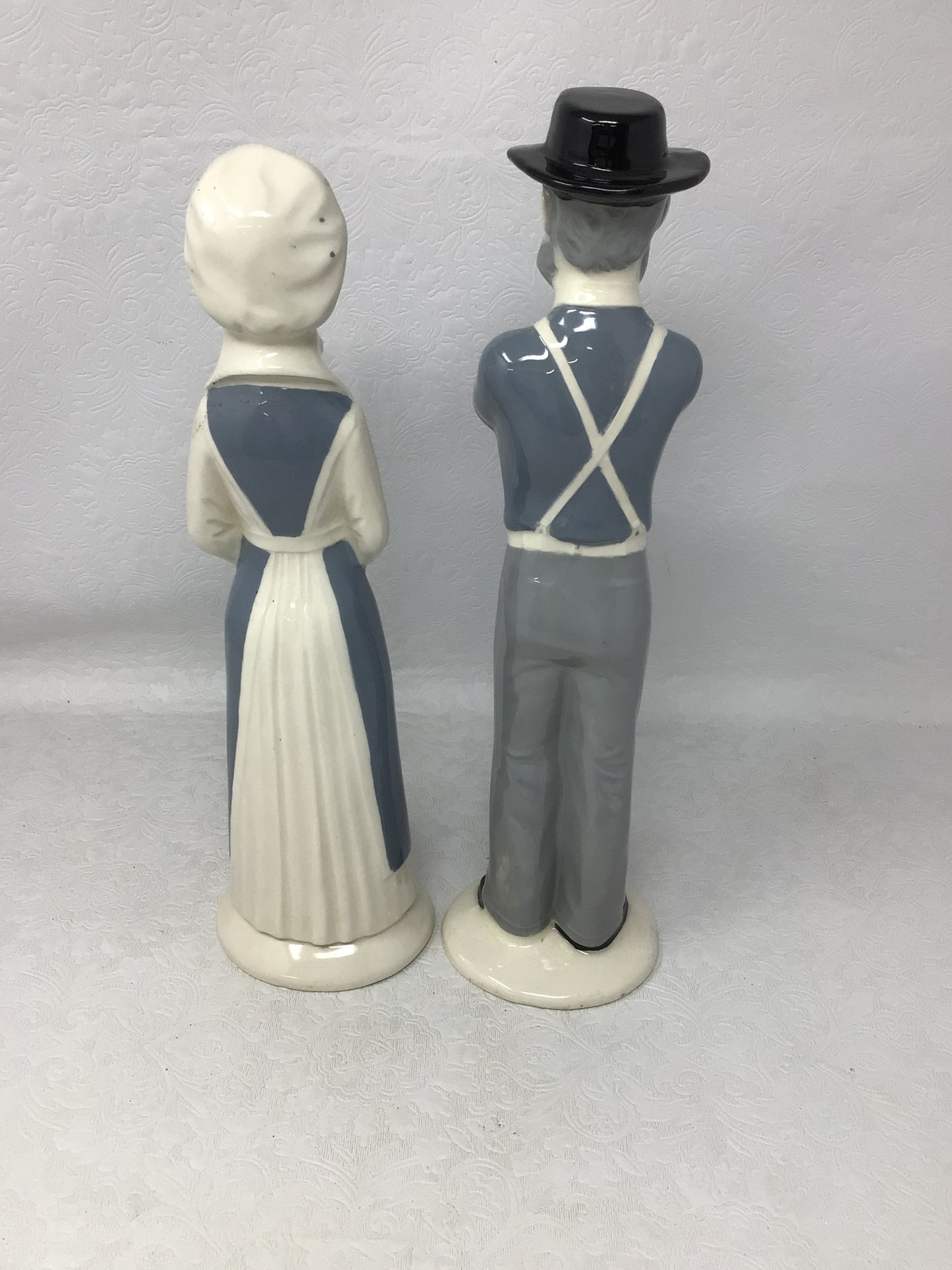 Set of 2 Vintage Ceramic Figurines - “Amish Couple”