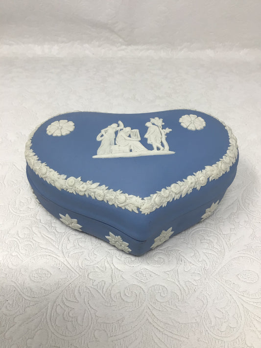 Wedgwood Jasperware Blue Heart Trinket Box