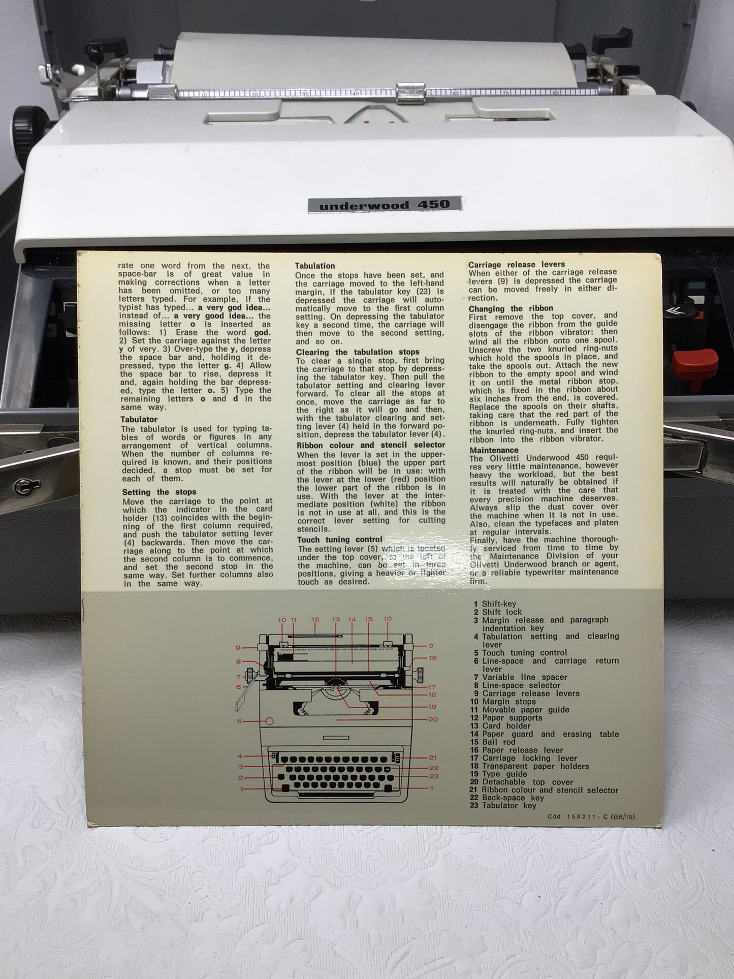 Underwood 450 Typewriter