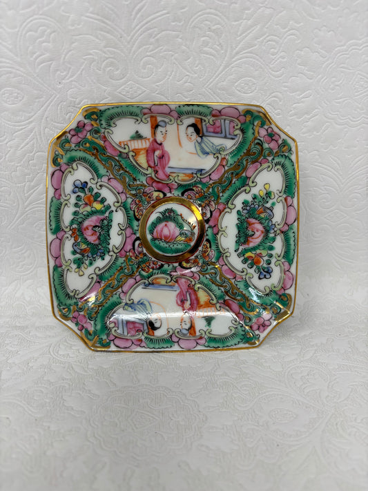 Yuedong Porcelain Factory Plate