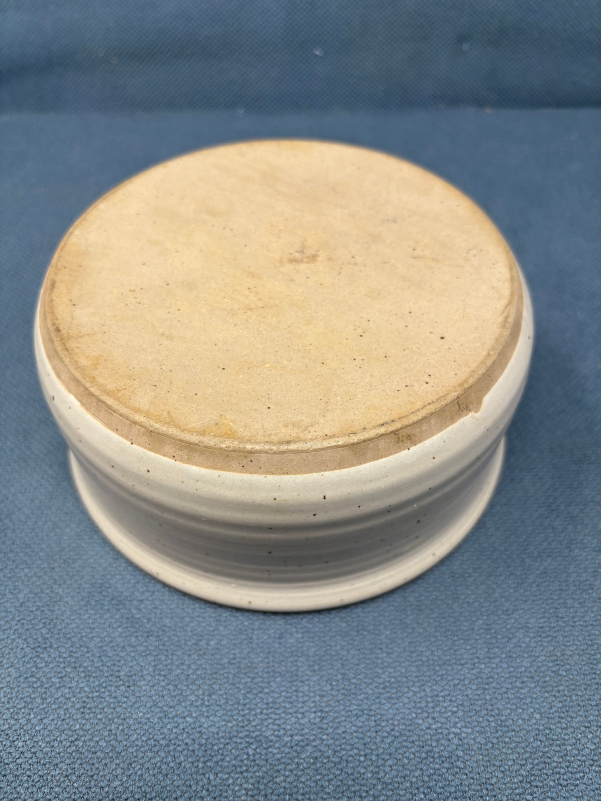 Beige Stoneware Bowl