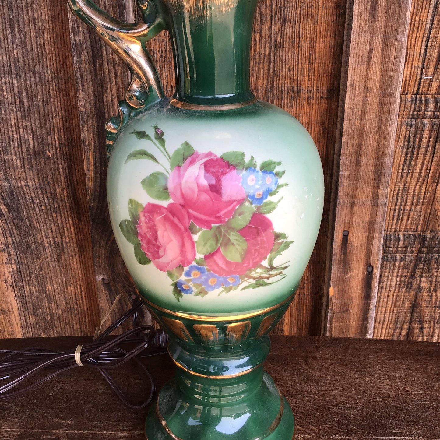 Green Floral Lamp