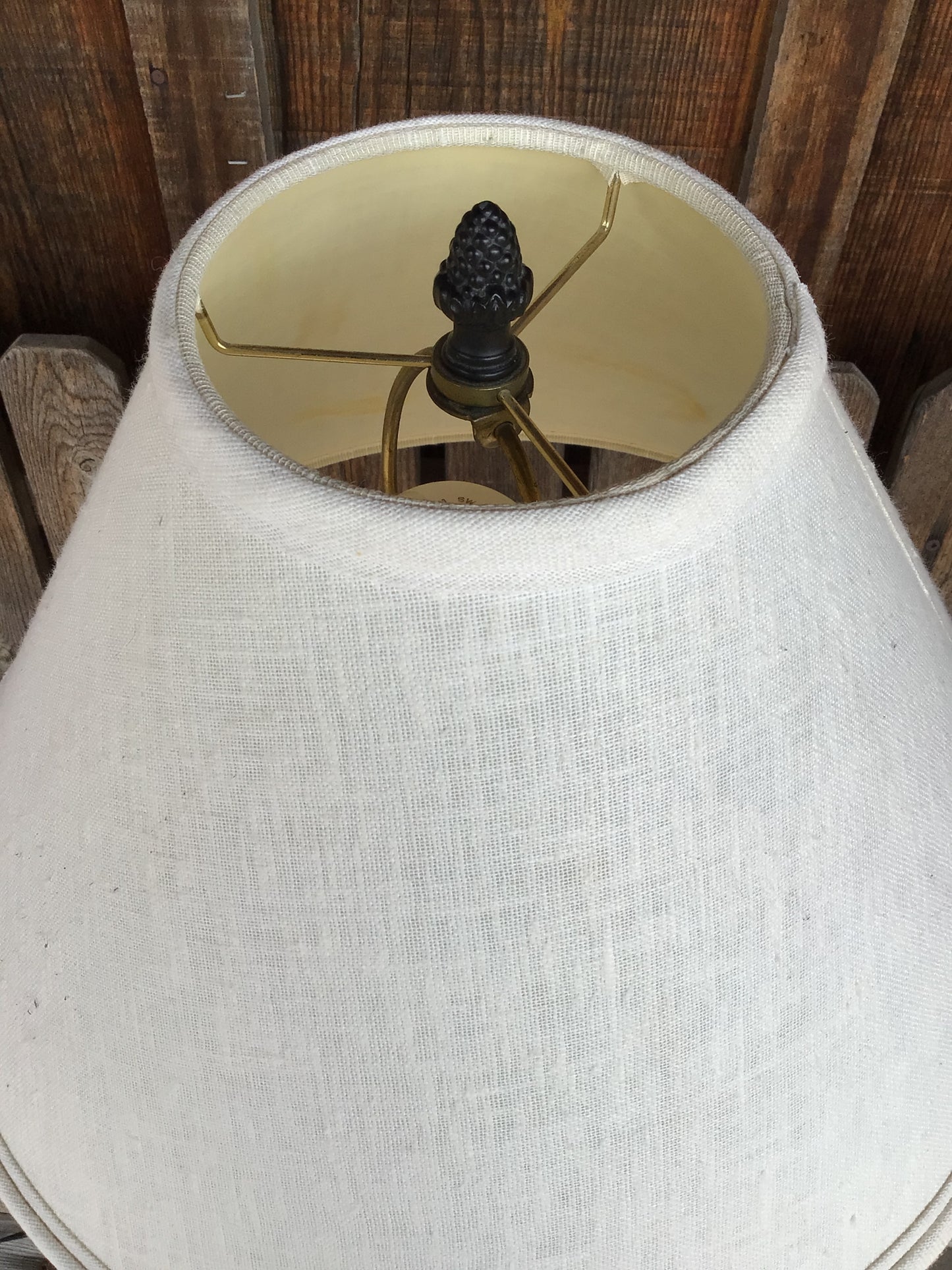 Tassel Lamp