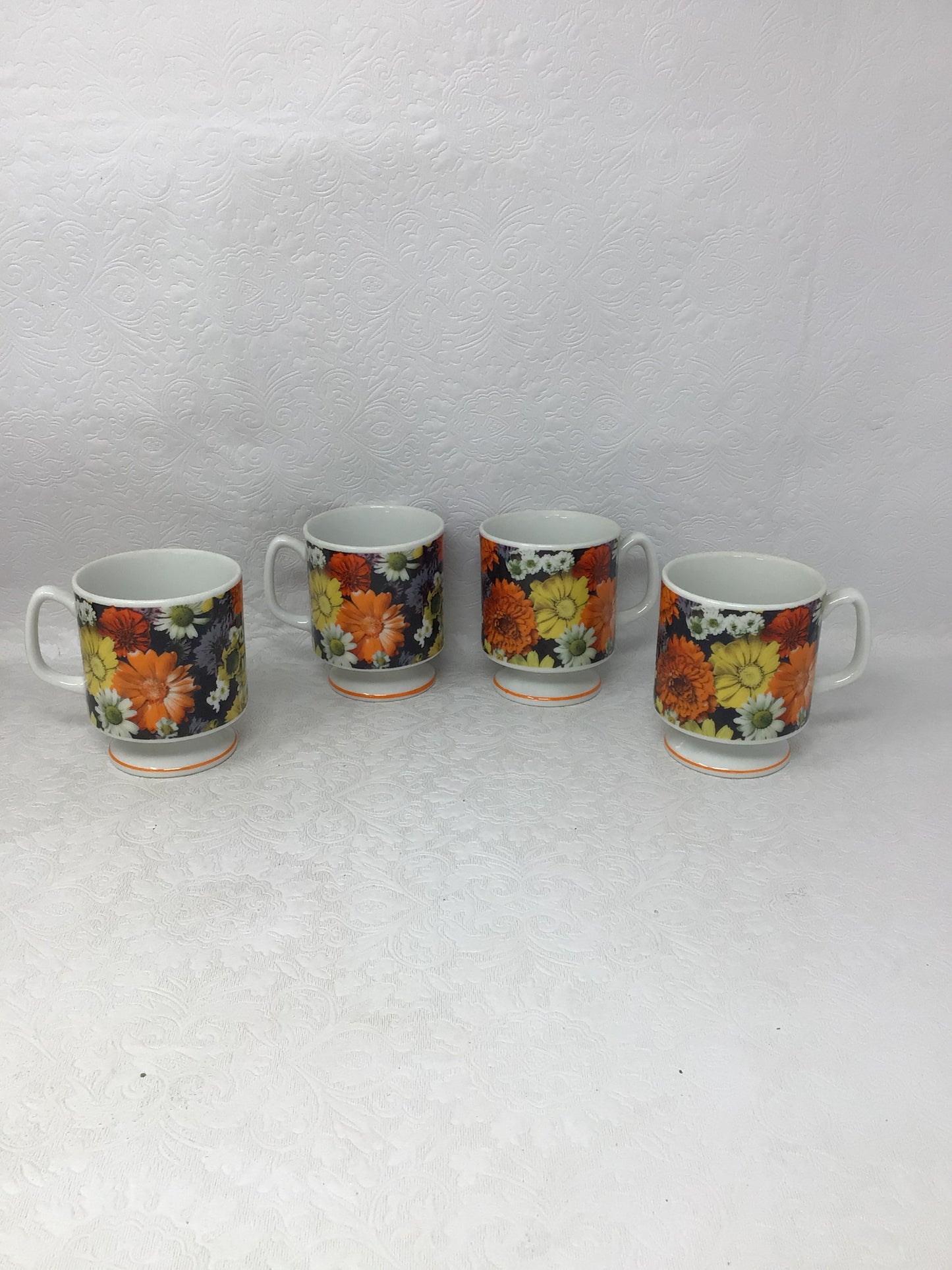 7 Piece Retro Orange Flower Tea Set