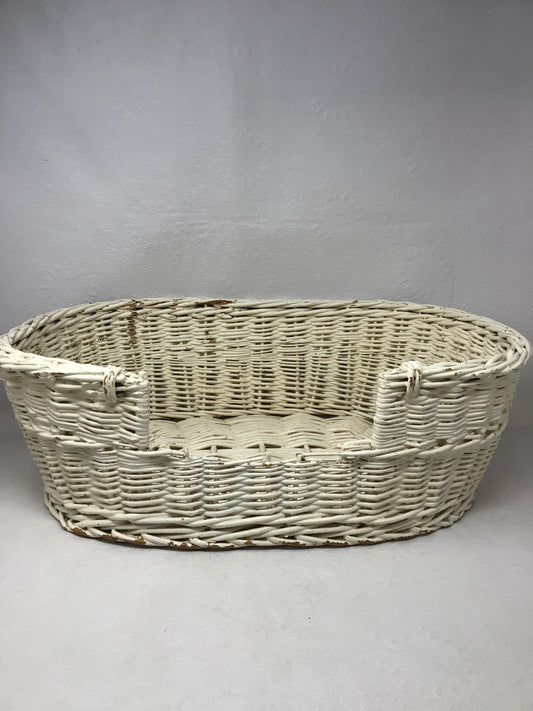 Vintage Basket Cat Bed