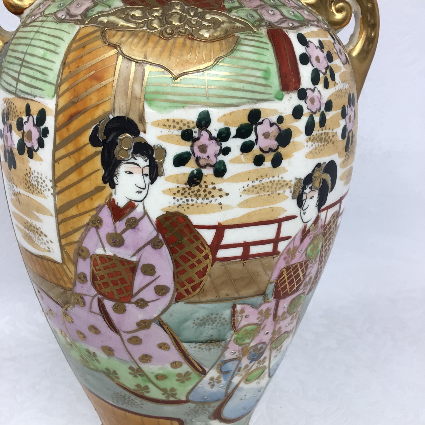 Vintage Japenese Porcelain Vase