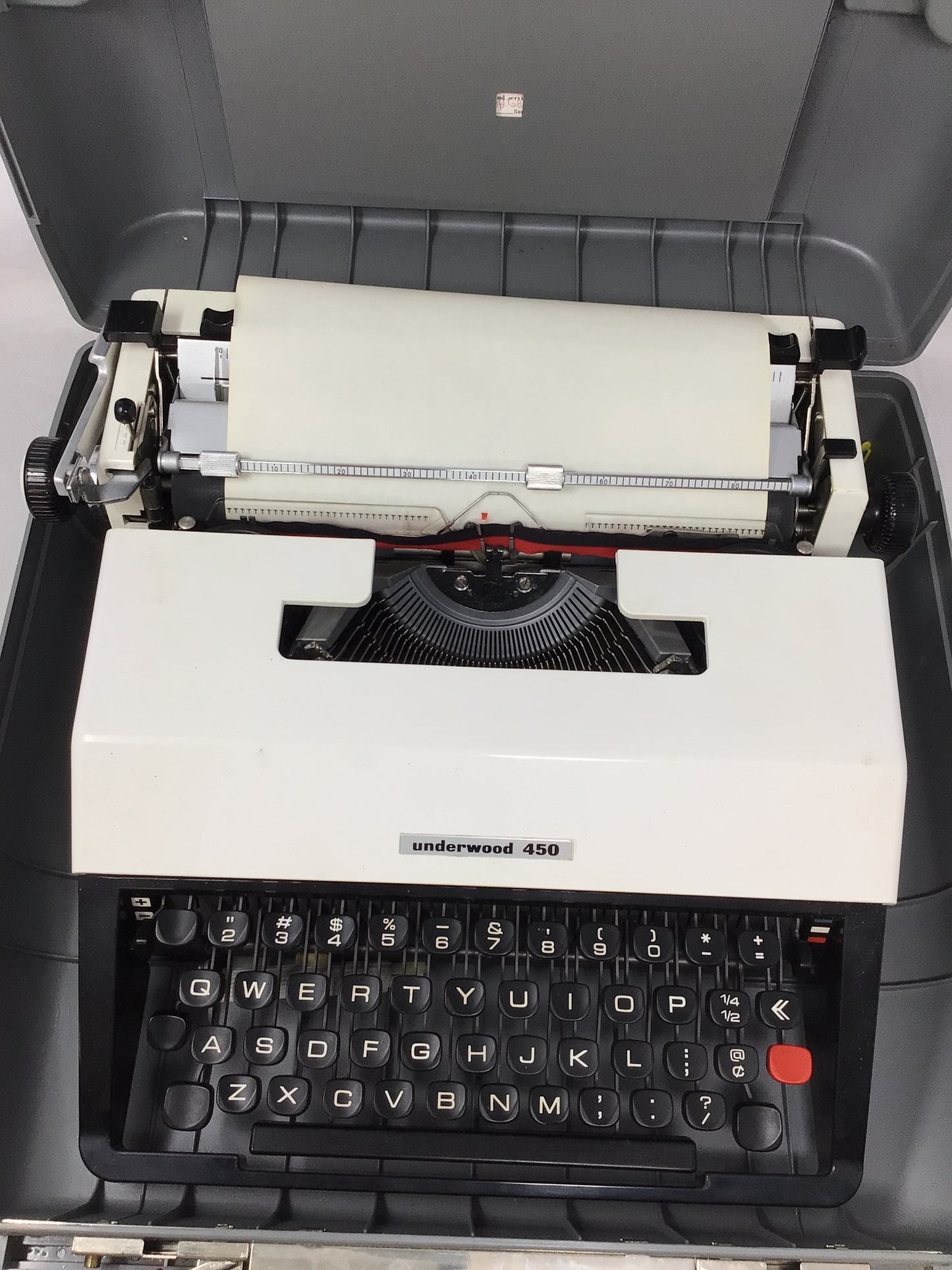 Underwood 450 Typewriter