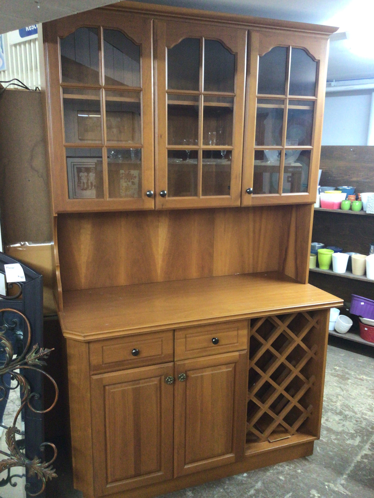 Traditional Wood Hutch