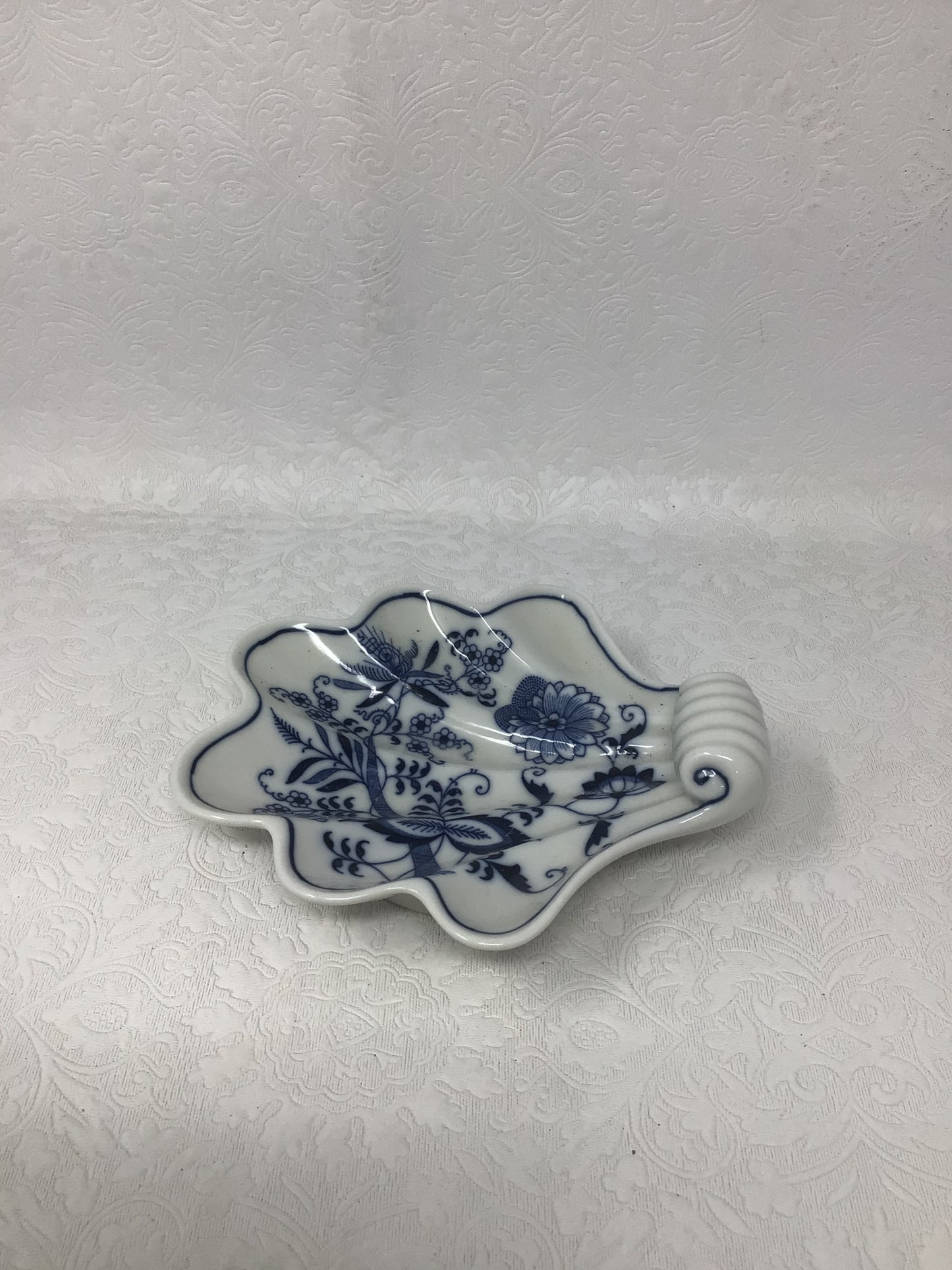Blue Danube Shell Dish