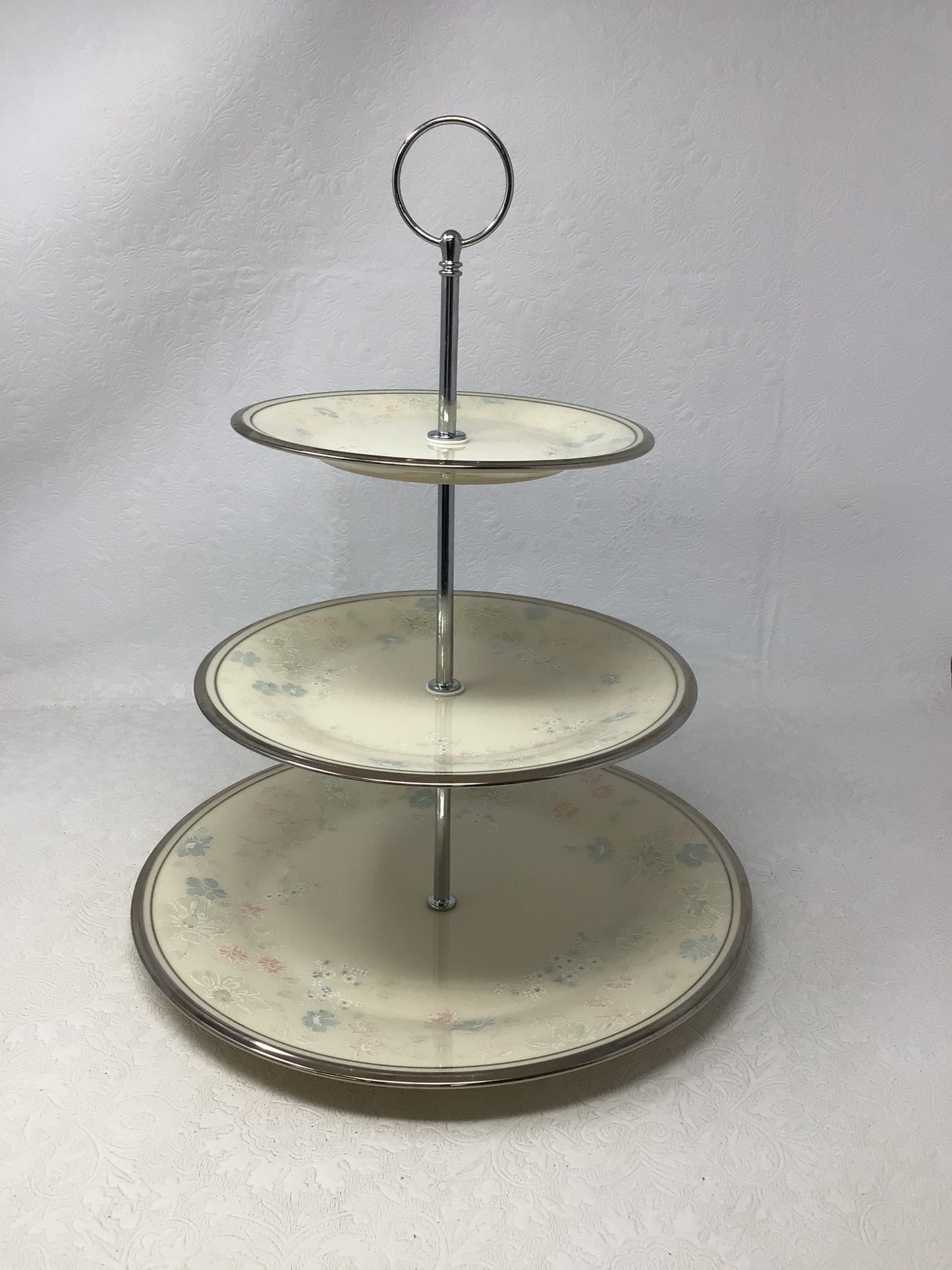 Lenox 3 Tier Serving Tray