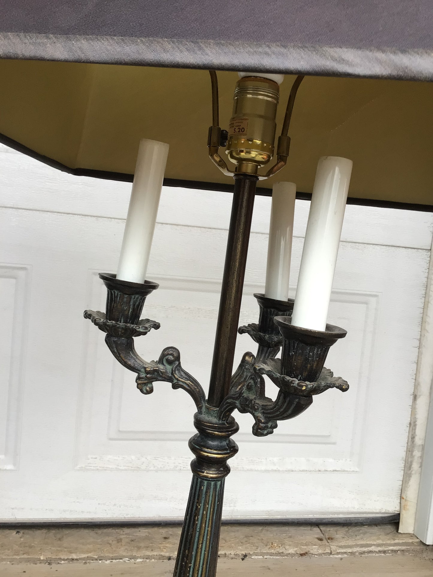 Candelabra Table Lamp with 3 Covers