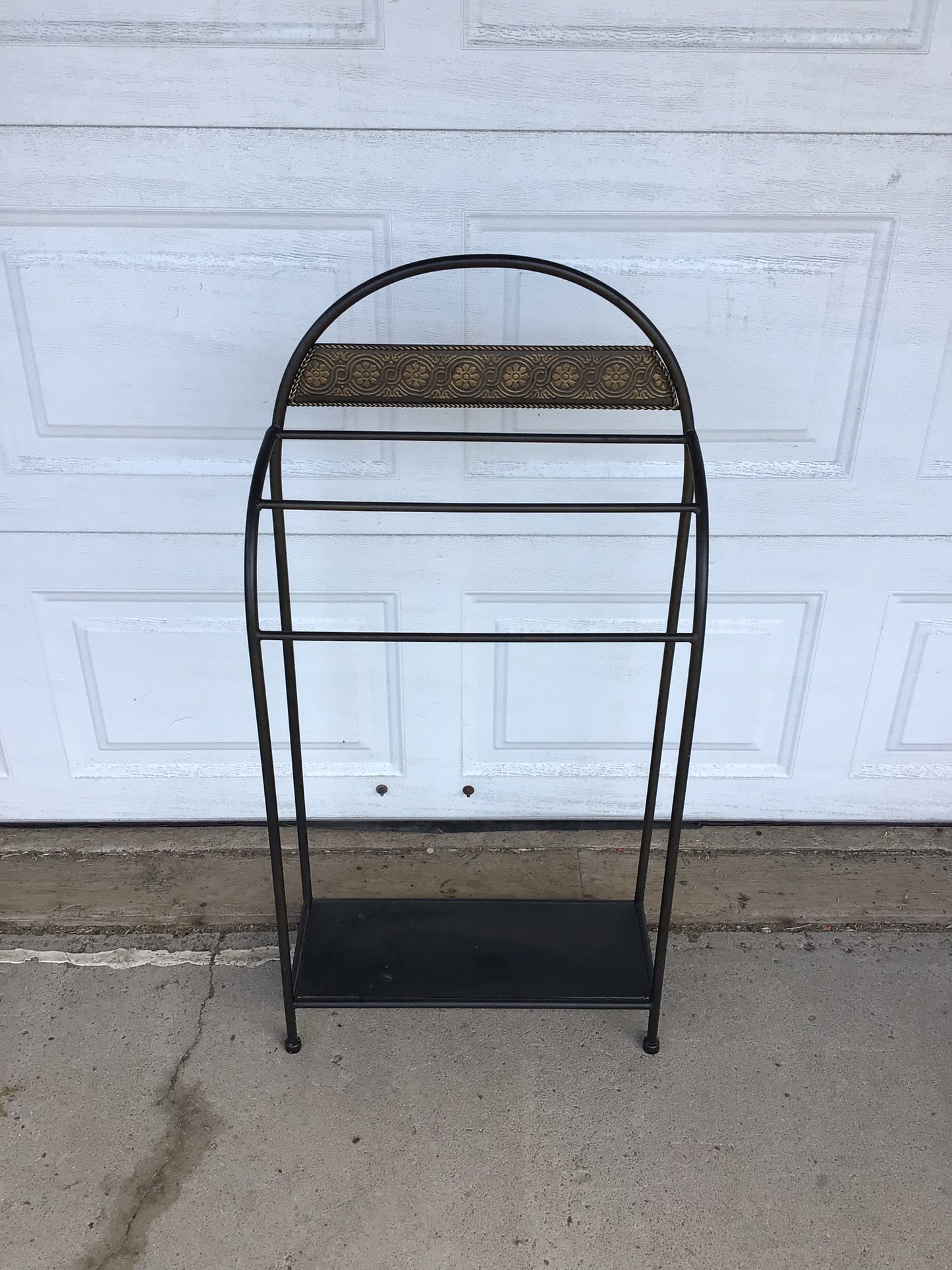 Metal Blanket/Towel Rack
