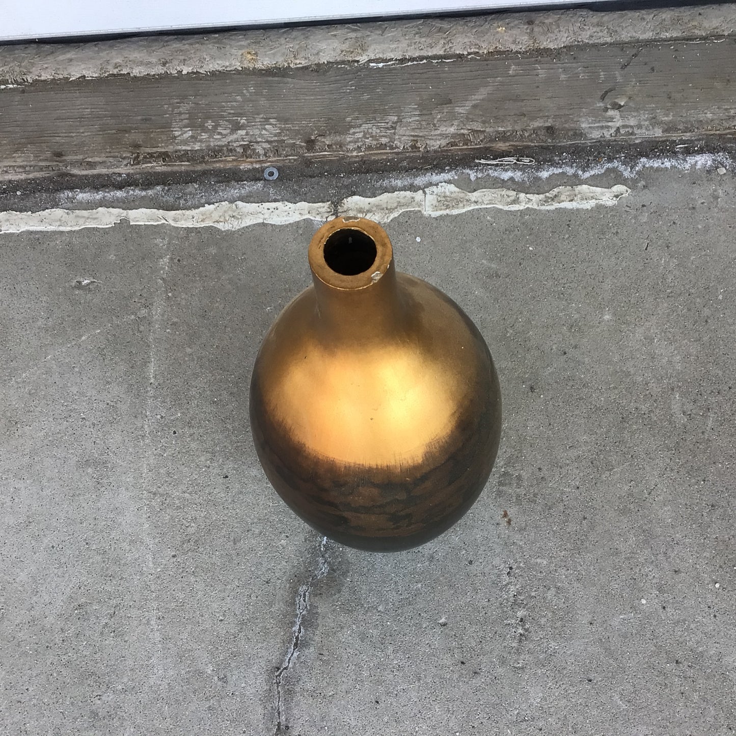 Metallic Look Vase