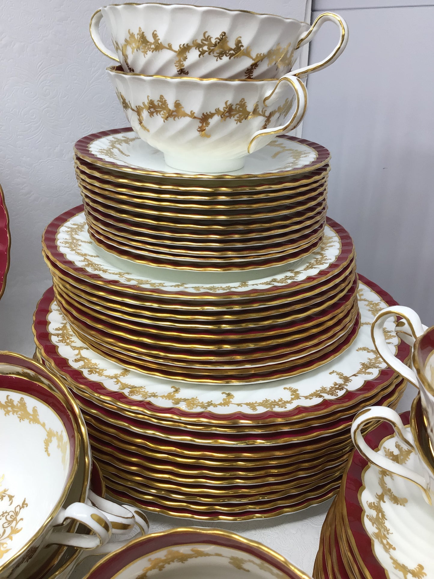 Aynsley Pattern “8155” Fine Bone China Set for 12