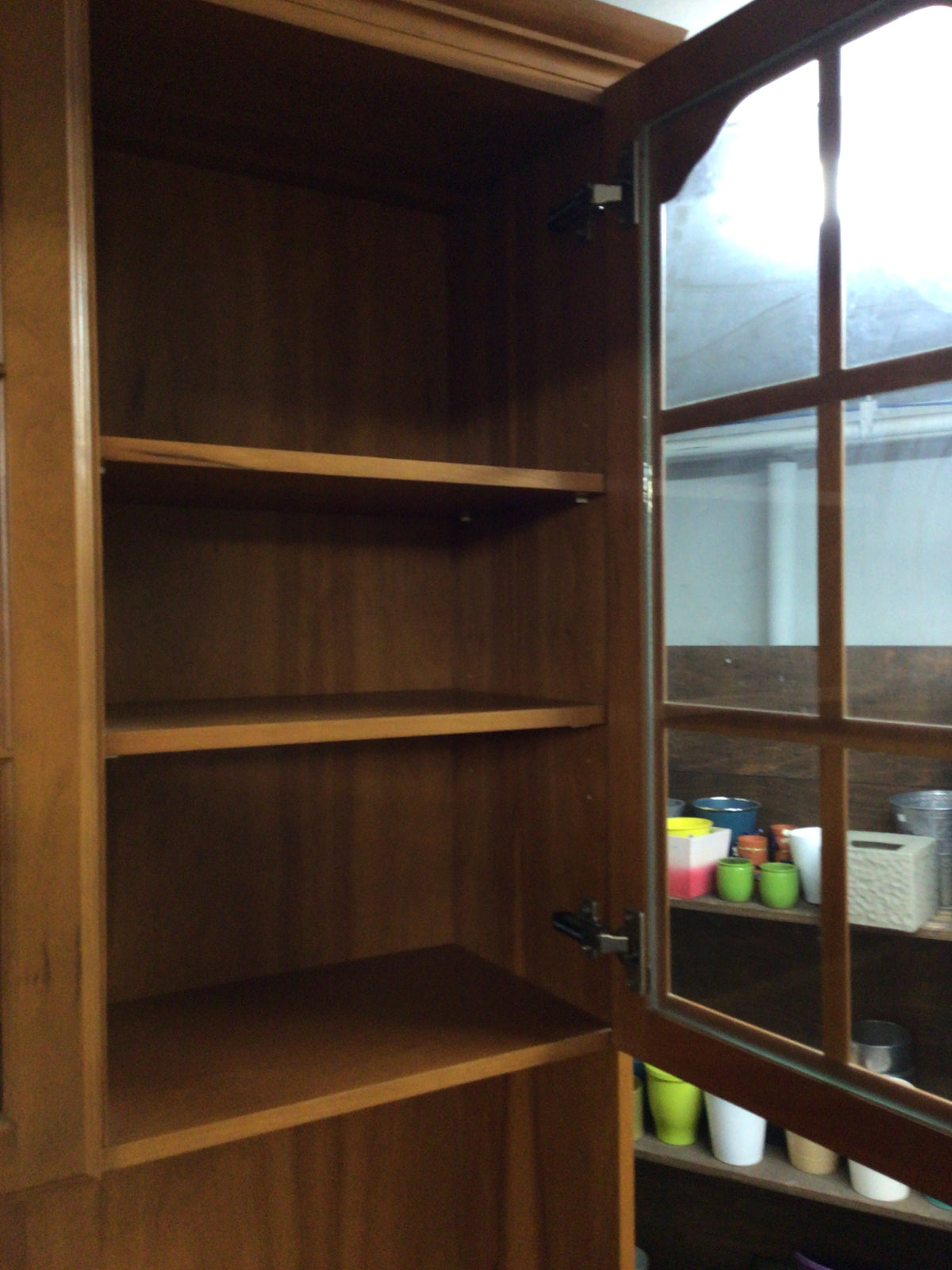 Traditional Wood Hutch