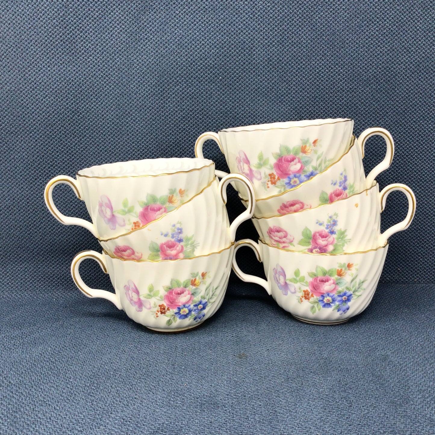 Set Of Vintage Minton English Porcelain Dinner Service