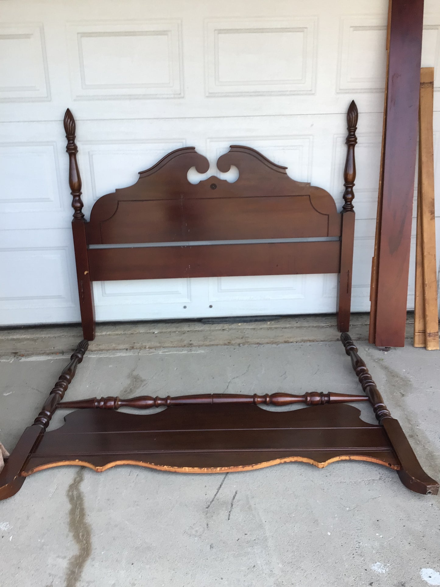 Dark Wood Double Headboard, Footboard & Rails