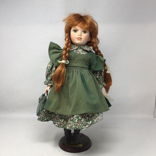 Heritage Tradition Anne of Green Gables Porcelain Doll, Avonlea Traditions Inc.