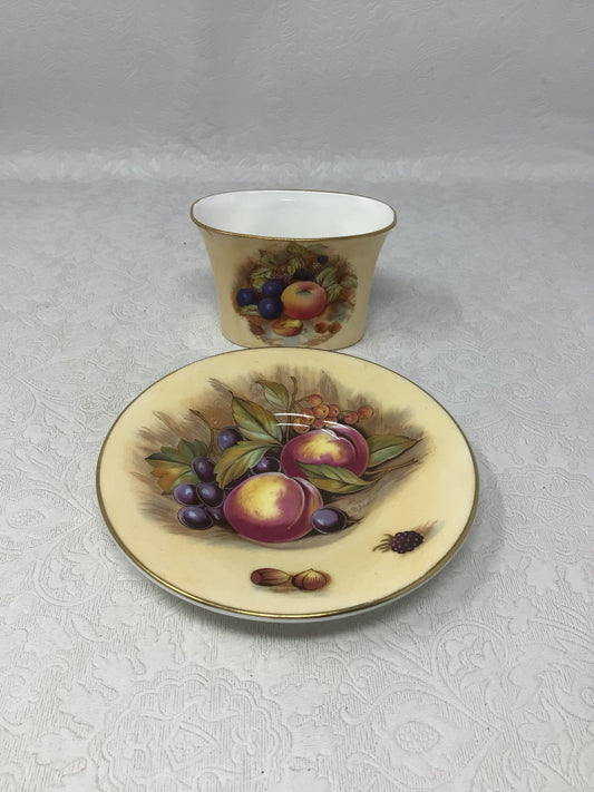 Pair of Aynsley Bone China "Orchard Gold" Fruit Dish Set