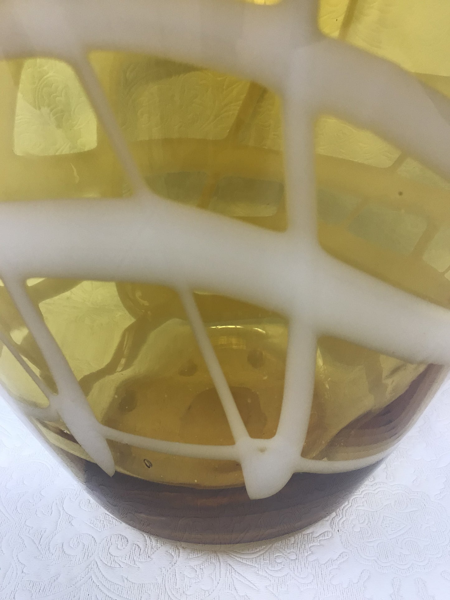 Honey Coloured Vase with Drizzle Pattern