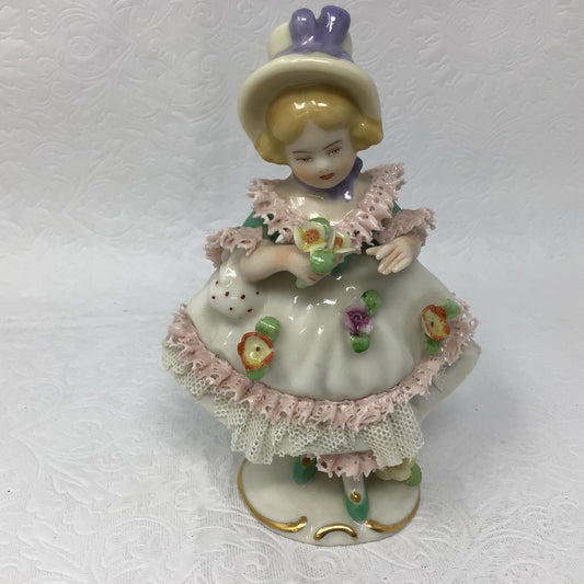 Antique Germany Dresden Lace Flower Girl Figurine
