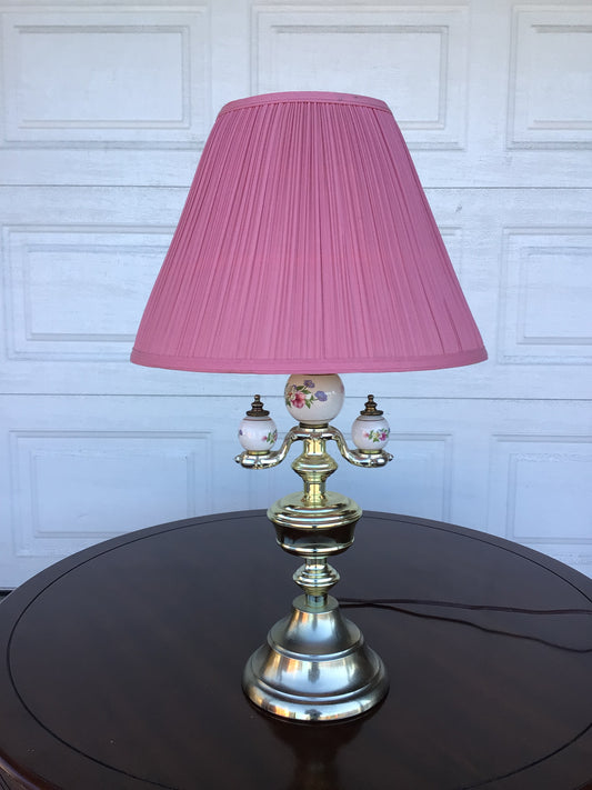 Vintage Like Pink Table Lamp