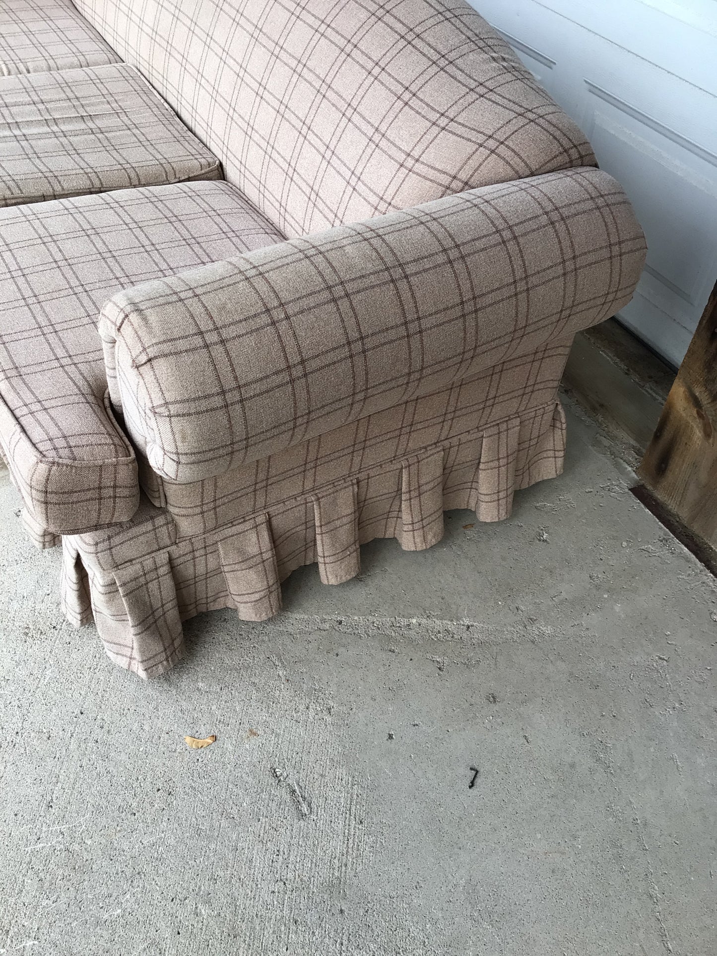 Three-Seater Plaid Couch with Pleated Skirt