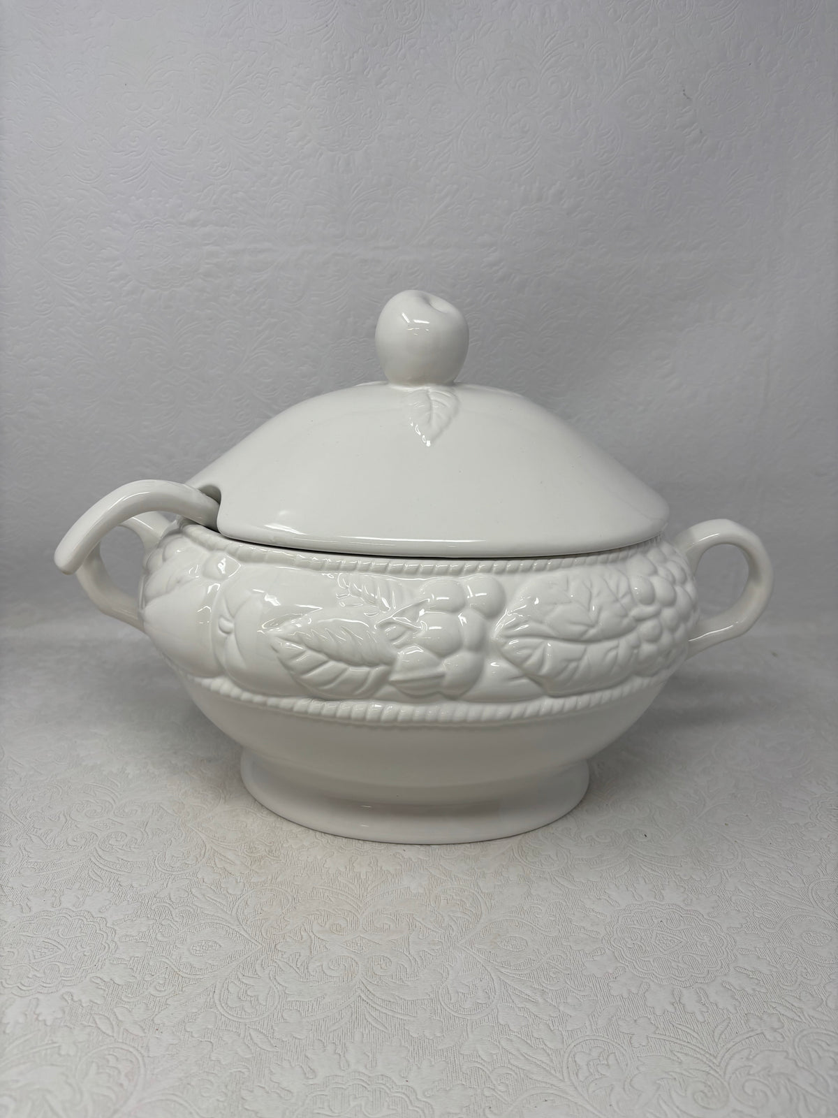 Vintage White Ceramic Soup Tureen Set