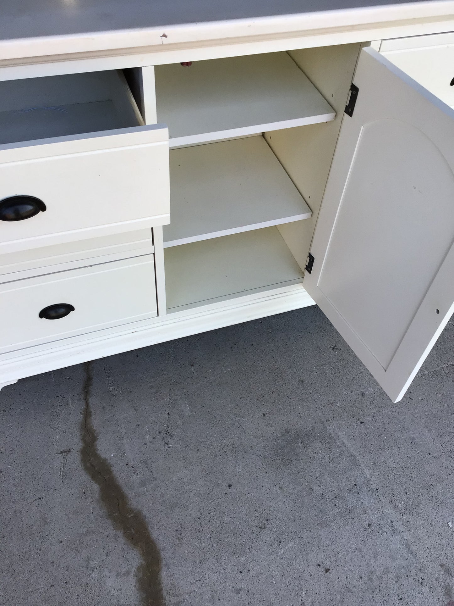 Cream Dresser with Mirror