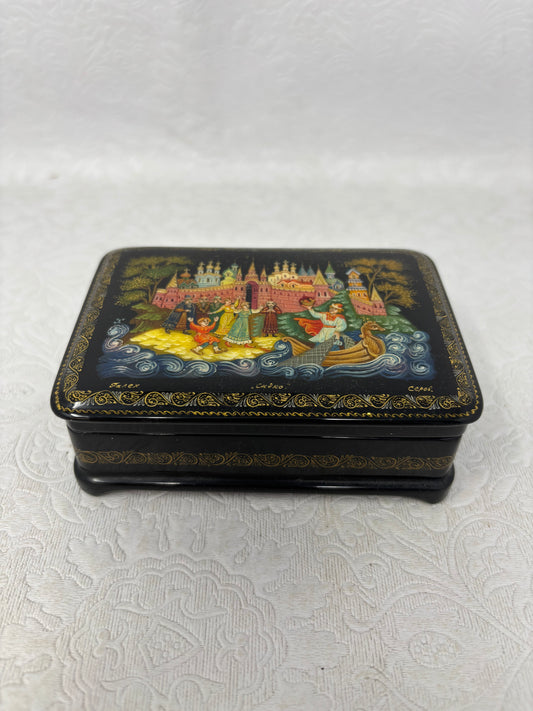 Hand-painted Russian Lacquer Trinket Box