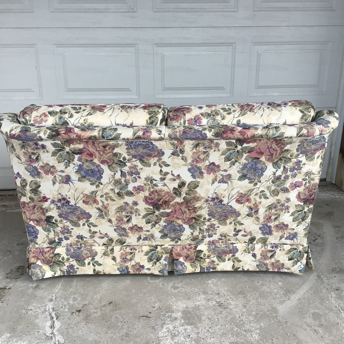 Floral 2 seater Loveseat