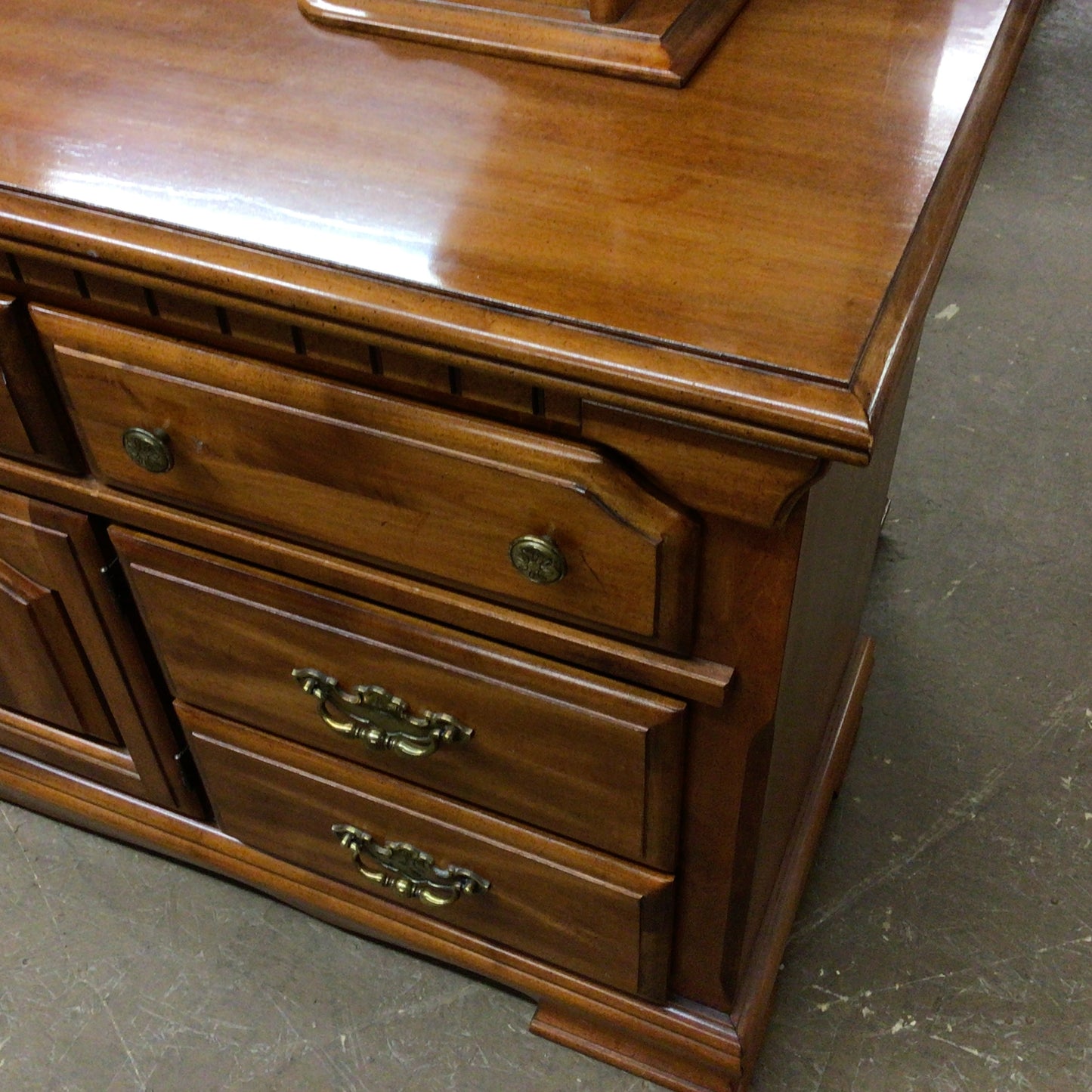 Wooden Horizontal Dresser with Mirror