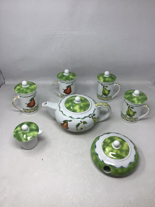 Pear Design Tea Set