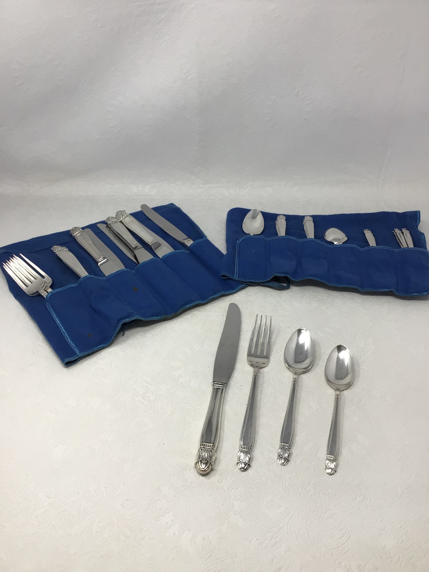 32 Piece Silverplated Set
