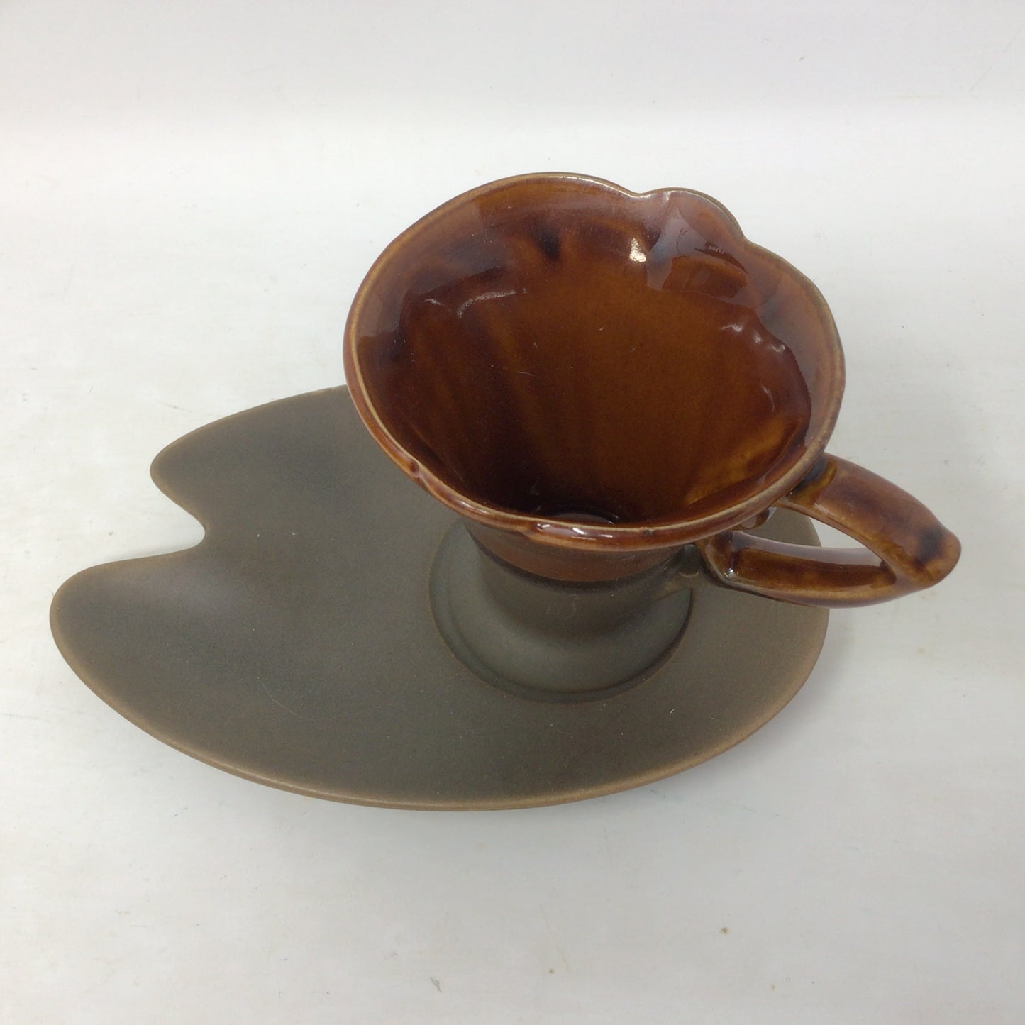 Demitasse Espresso Cups and Snack Plates with Stand