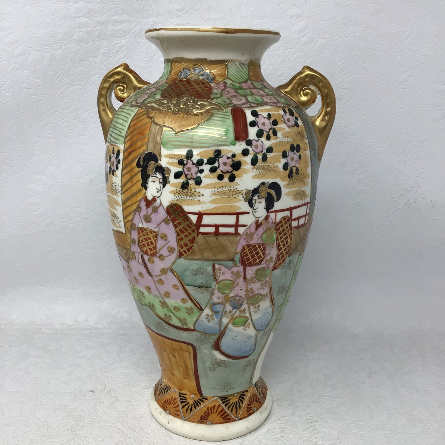 Vintage Japenese Porcelain Vase