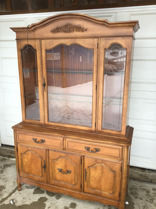 Vintage Knechtel Hutch