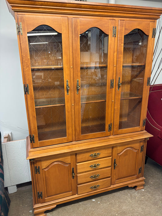 2 Piece Solid Wood China Cabinet