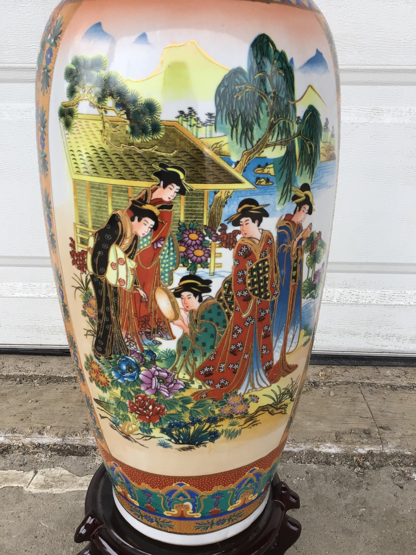 Japanese-style Satsuma Vase