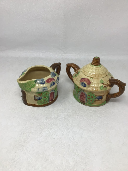 Vintage Ceramic Cottage Ware Sugar and Creamer Set