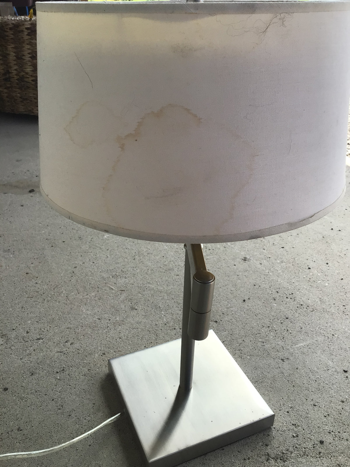 Contemporary Metal Table Lamp
