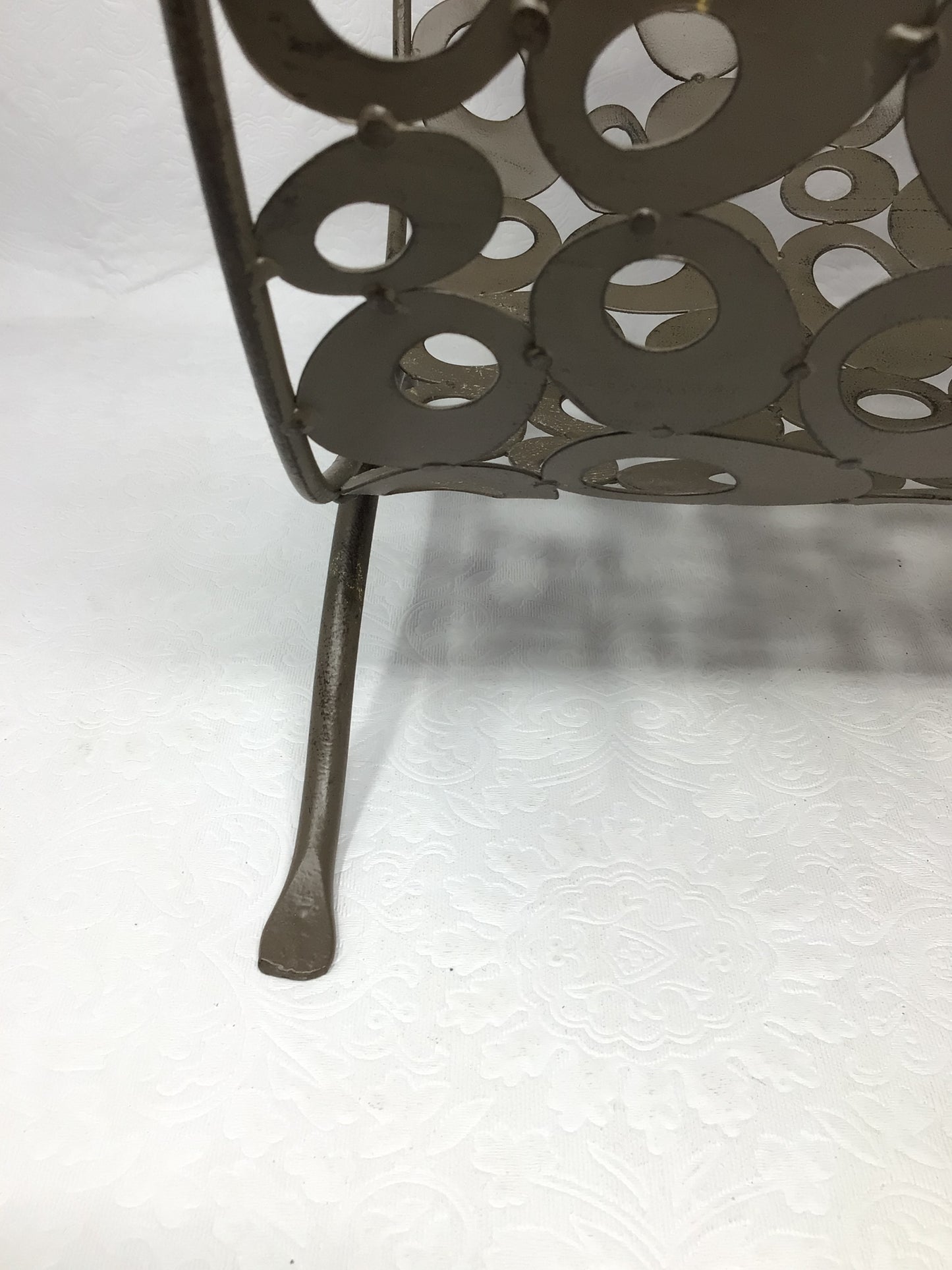 Metal Magazine Rack