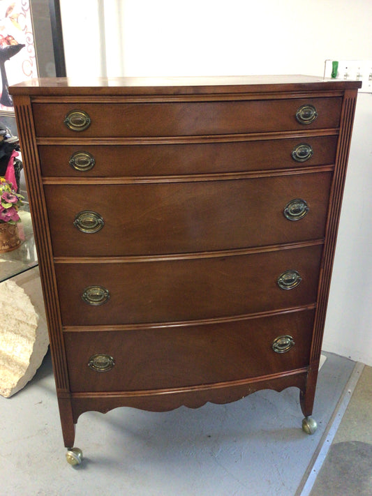 Vintage Mahogany Coloured Tallboy Dresser