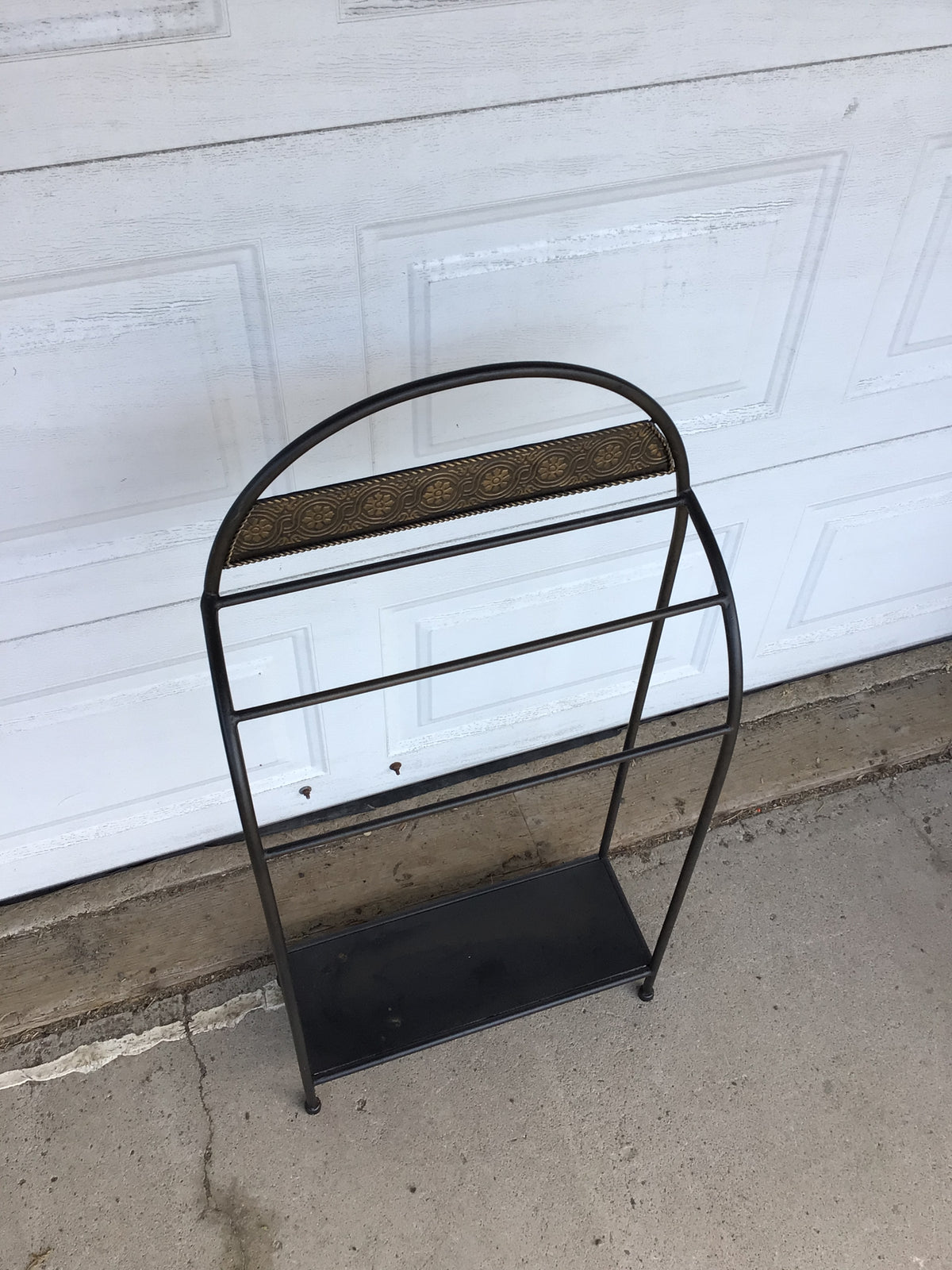 Metal Blanket/Towel Rack