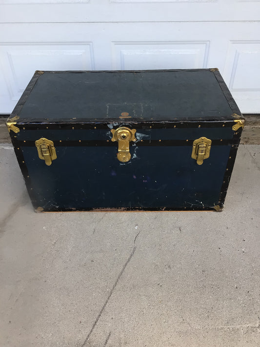 “Christie Baggage” Chest