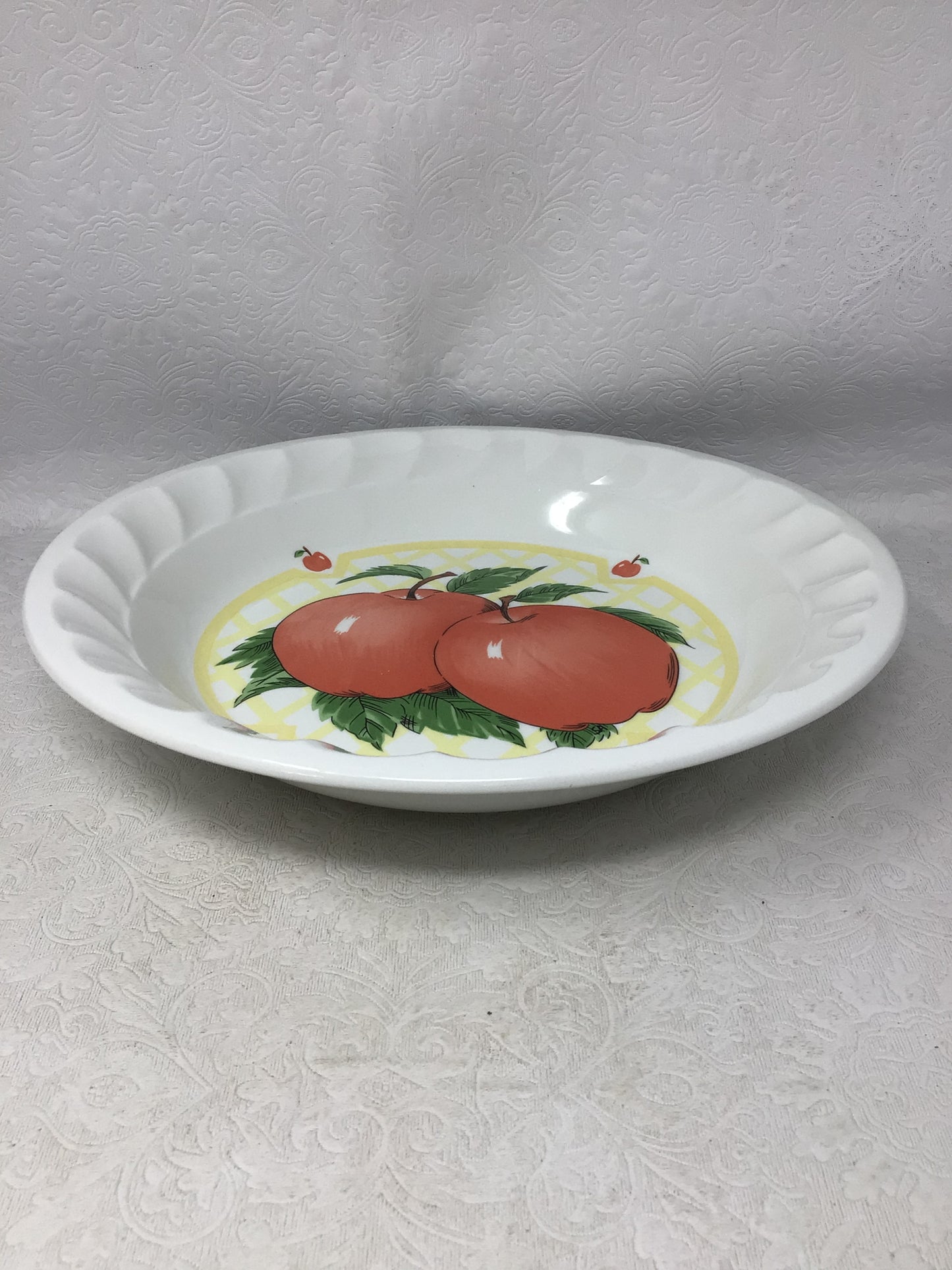 Vintage Farmers Market Apple Pie Plate.