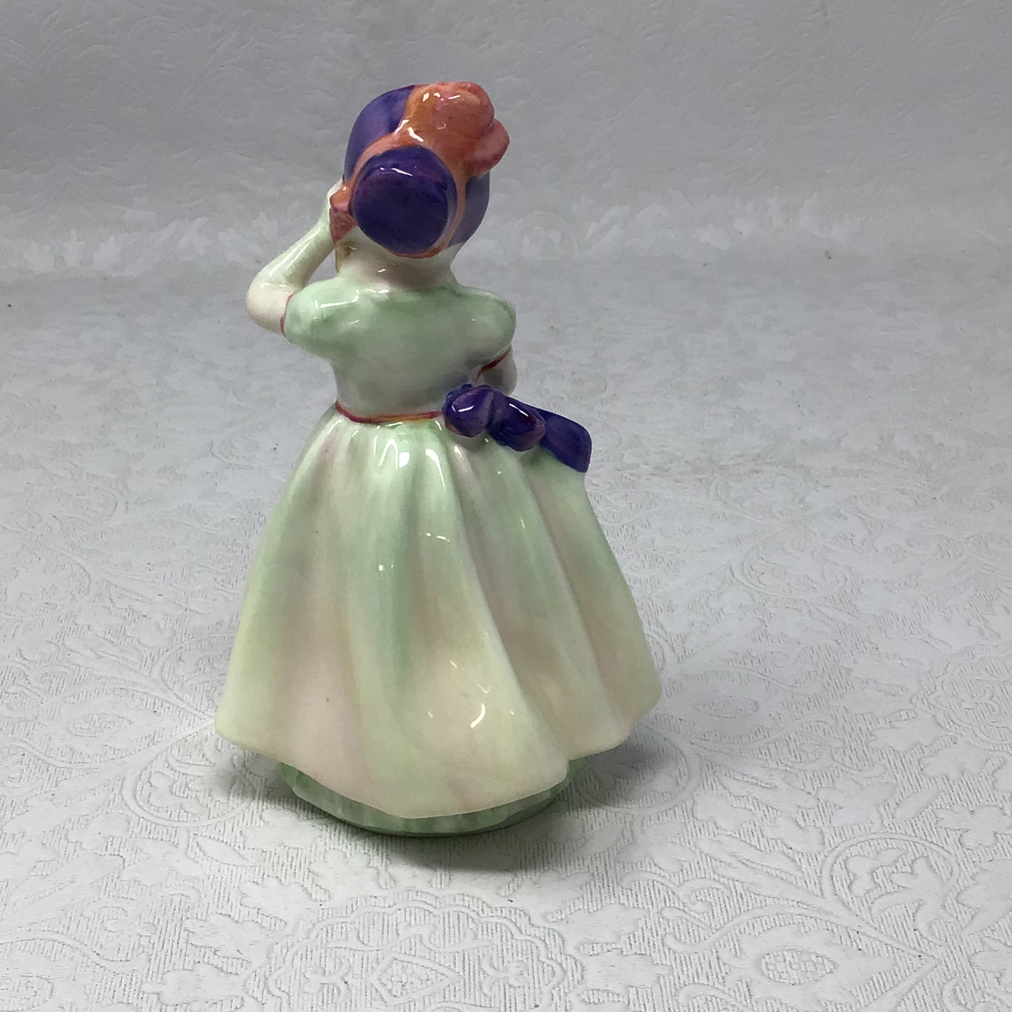 Babie Royal Doulton Figurine